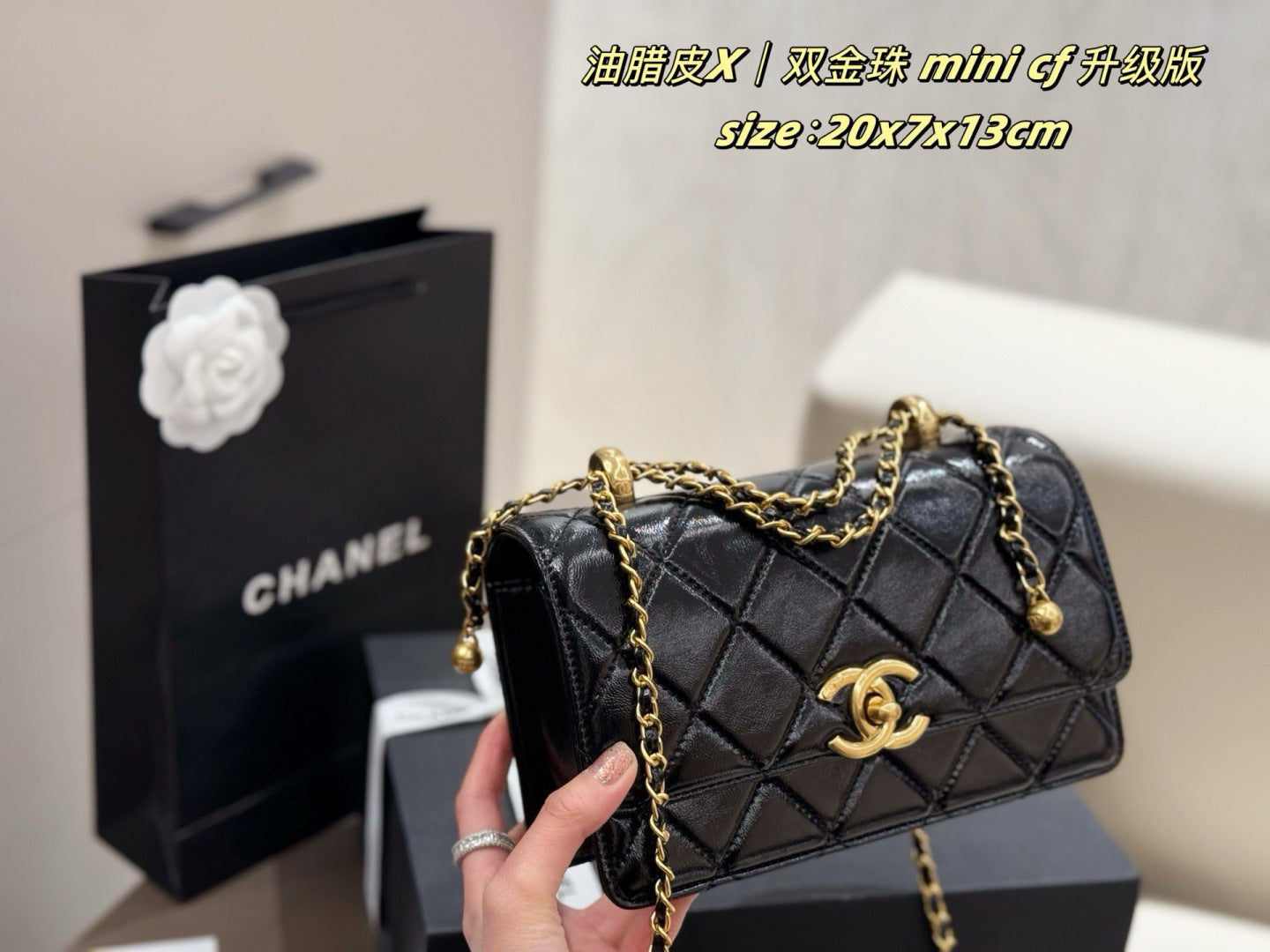 CEM242 New arrive fashion black white  red hand bag for woman beautiful gift to choose gift 20*3*17cm