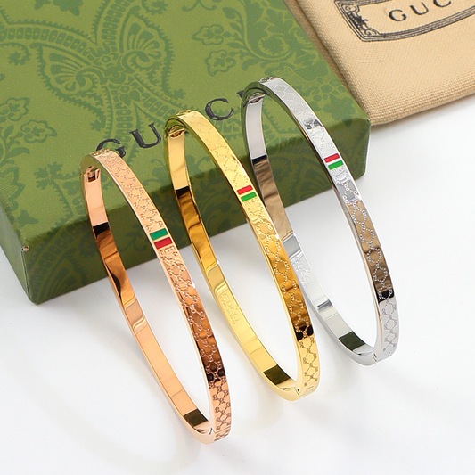 GEM154 New Fashion Open Silver and Gold Color Bracelet Metal Letter Wristband Bracelet Couple Accessories for Woman