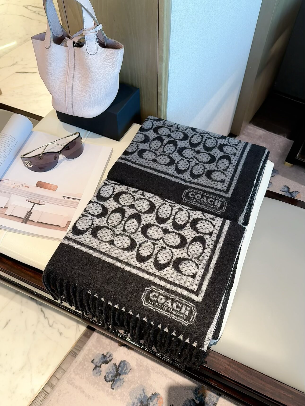 COEM18 new arrive  Hot sale grey black color fashion beautiful  scarf  for woman gift  to choose