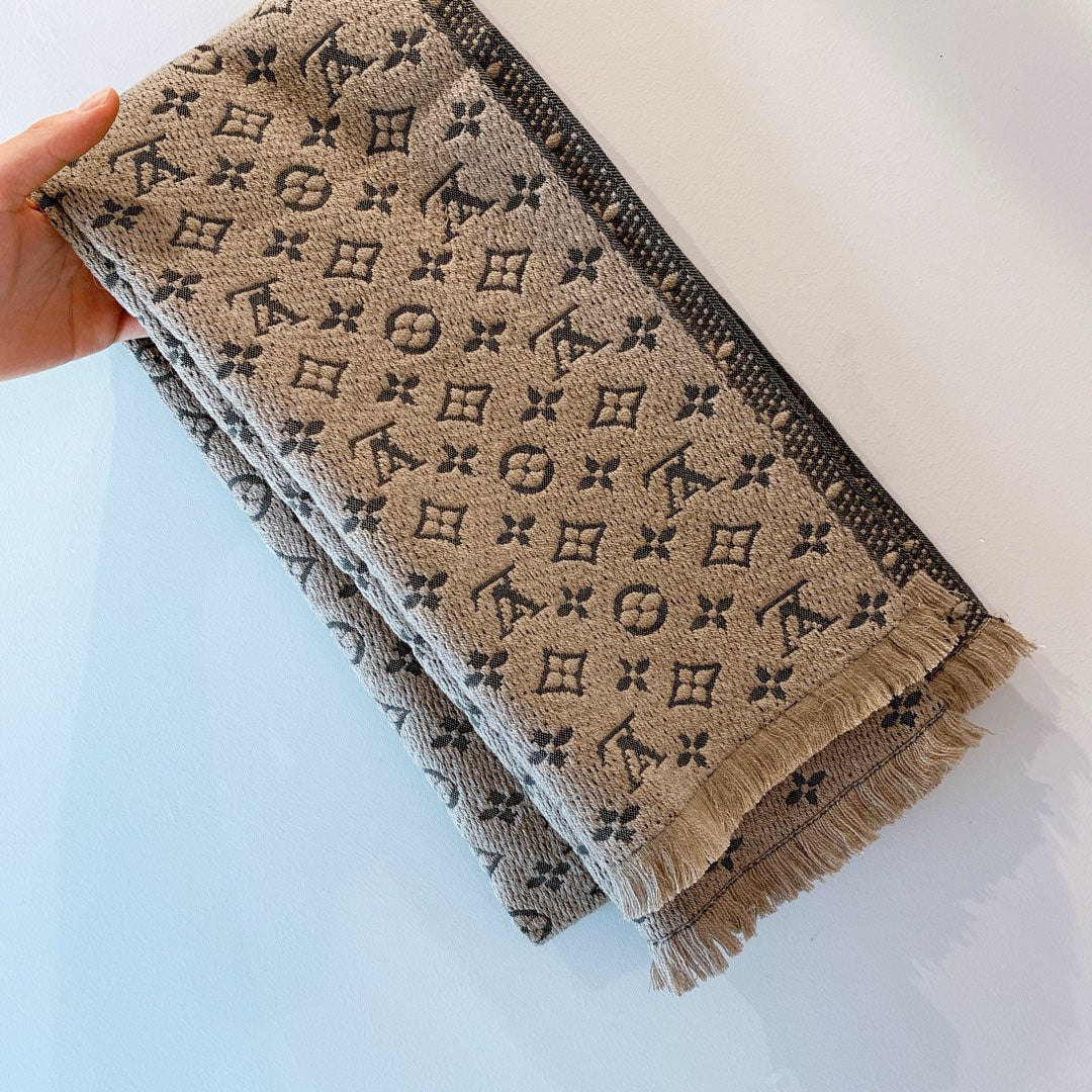 LEM325 new arrive Hot sale  black red gray color fashion beautiful scarf for woman men  gift to choose