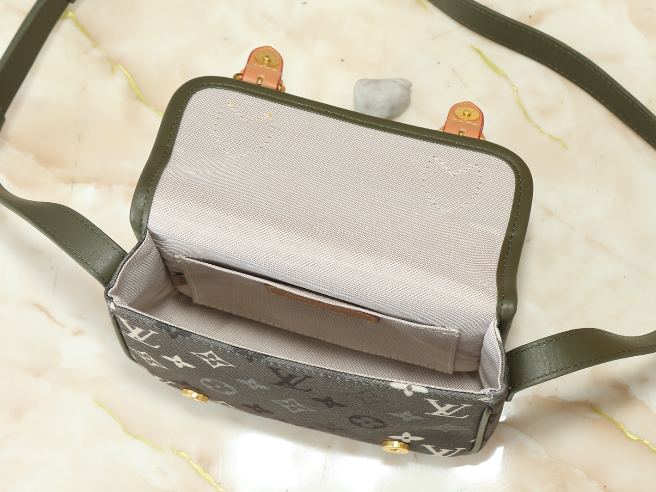 LEM461 New arrive fashion black brown bag for woman hands bag beautiful gift to choose gift 15 x 6 x 19.5 cm