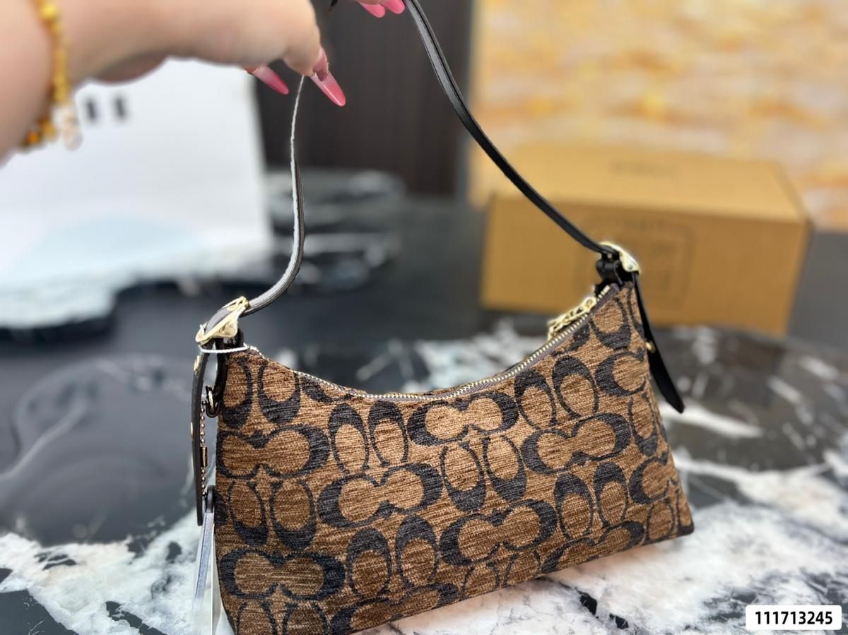 COEM15 New arrive fashion brown color bag for woman beautiful gift to choose size 23*13 cm