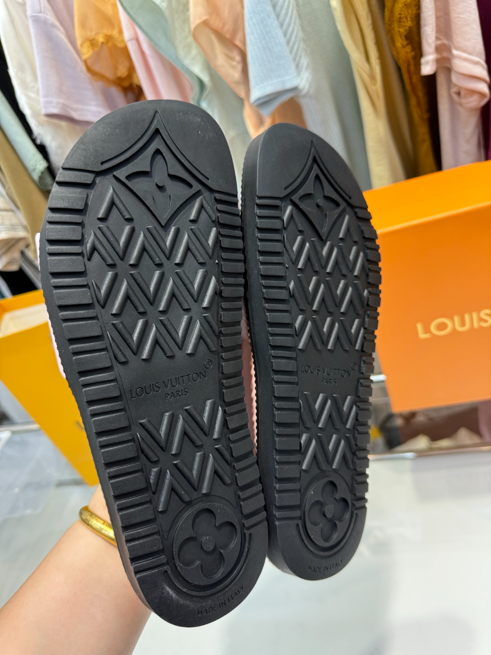 LEM452 New fashionable white black pink women's shoes men's shoes available in various colors beautiful slippers excellent gift items