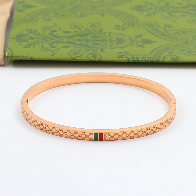 GEM154 New Fashion Open Silver and Gold Color Bracelet Metal Letter Wristband Bracelet Couple Accessories for Woman