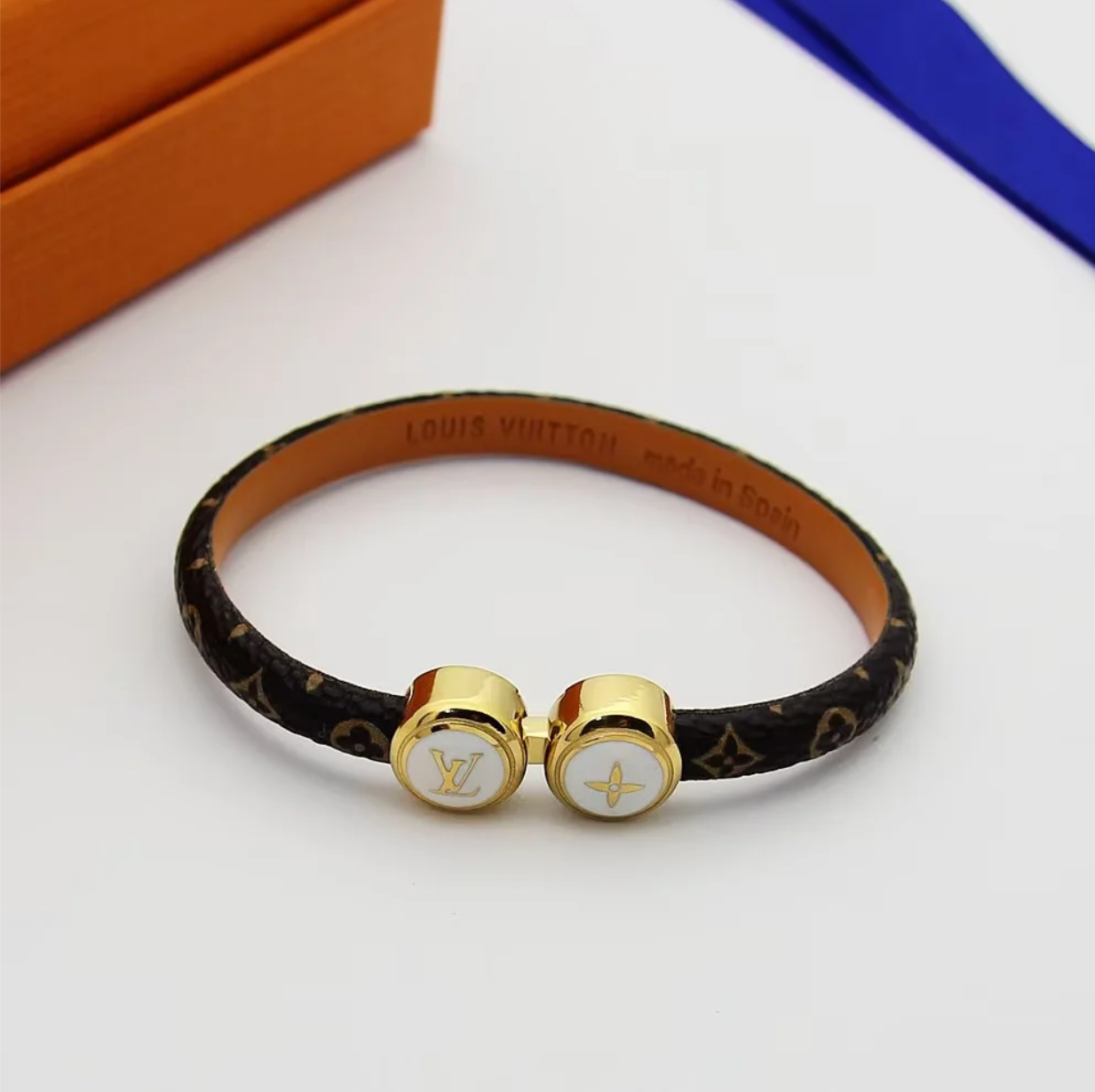 LEM385  New Arrive Fashion Open Bracelet Metal Letter Wristband Bracelet Couple Accessories for Woman