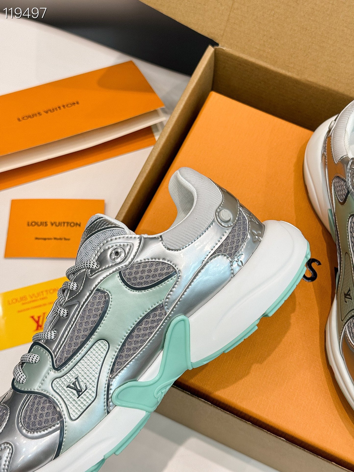 LEM260 designer shoes for running shoes men women Triple Black White shoes