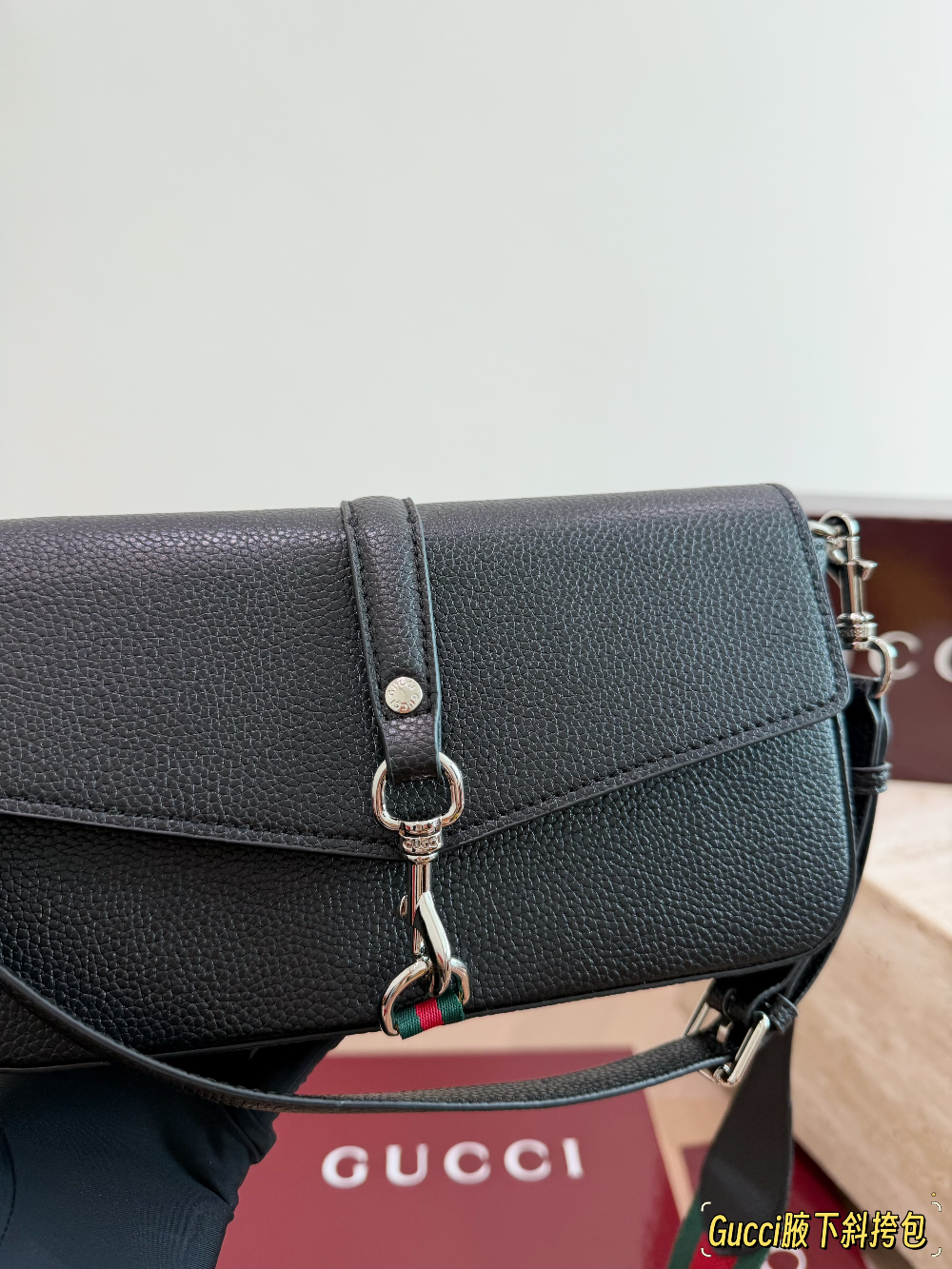 GEM222 New arrive fashion black red green purple color bag for woman beautiful gift to choose size 23*13cm