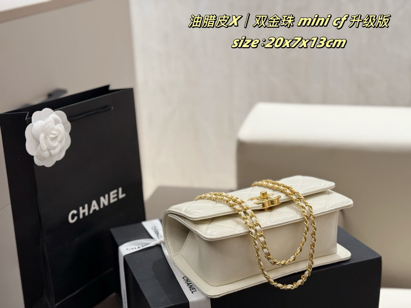 CEM242 New arrive fashion black white  red hand bag for woman beautiful gift to choose gift 20*3*17cm