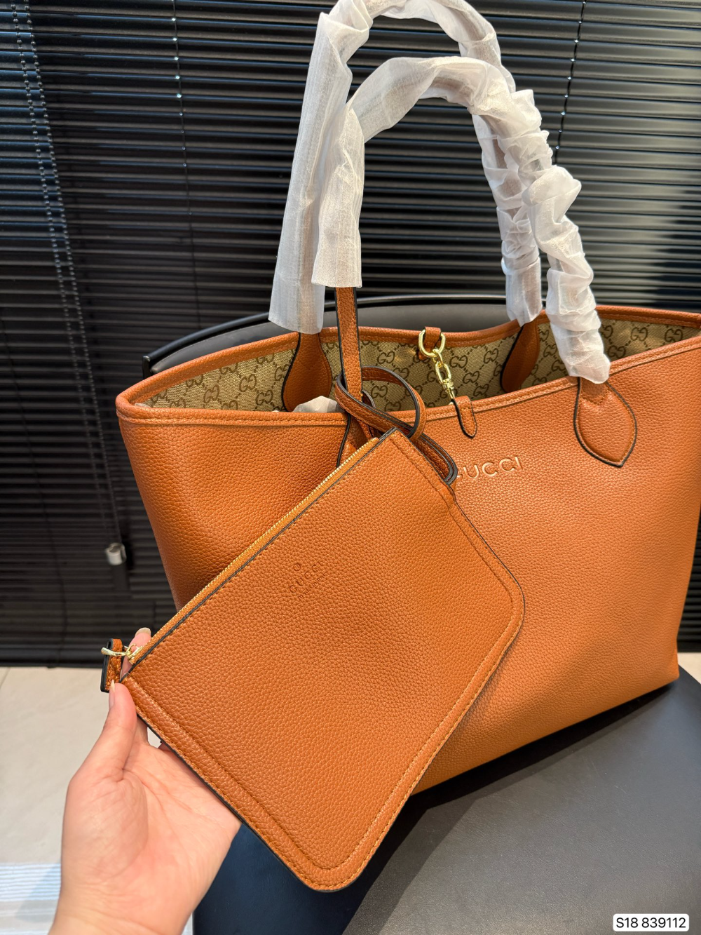GEM265 New arrive fashion red green orange black khaki bag for woman hands bag beautiful gift to choose gift 33*29cm