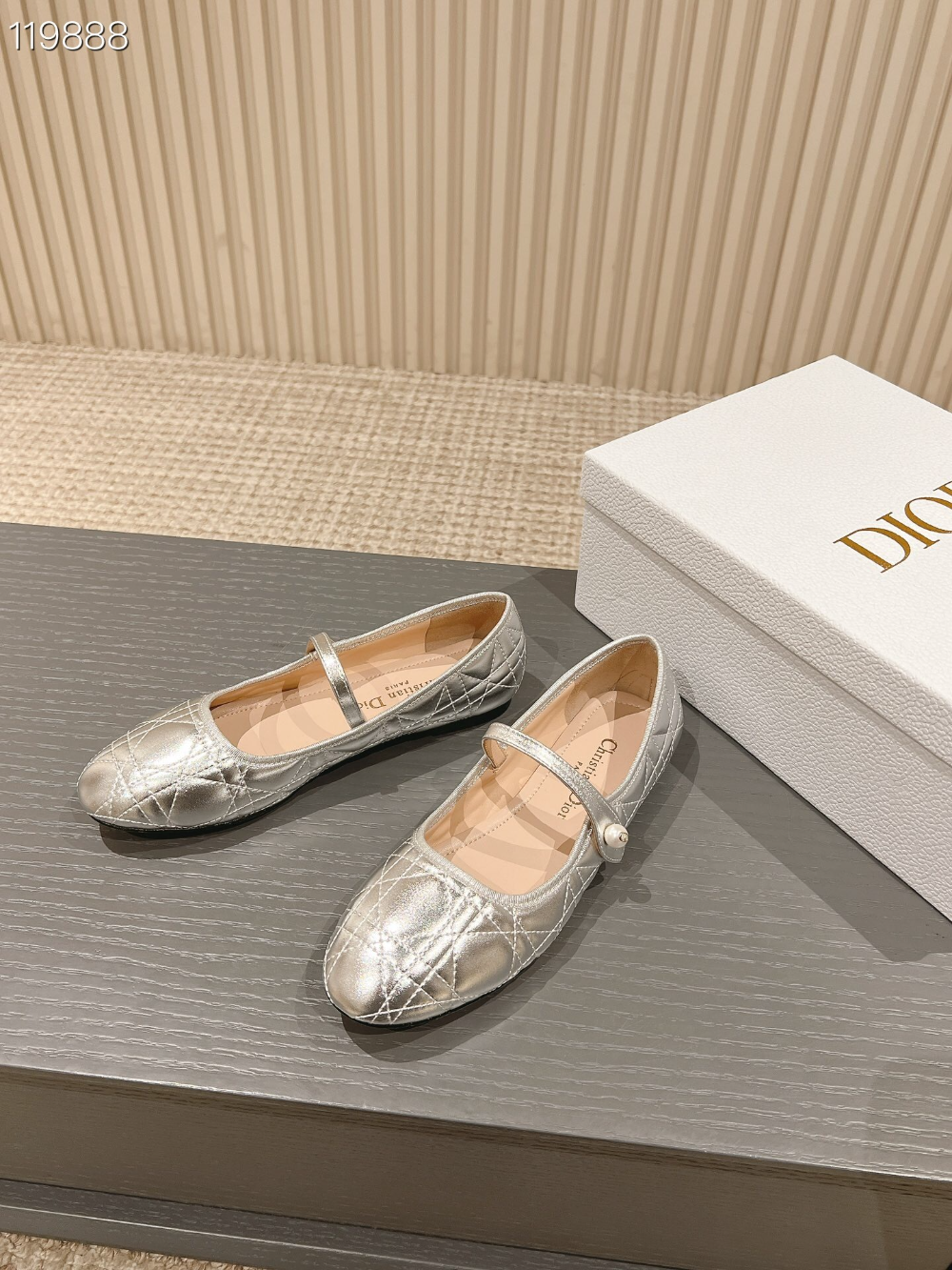 DEM346 Designer women's shoes women's flat shoes silver colors high quality sizes 35 to 42