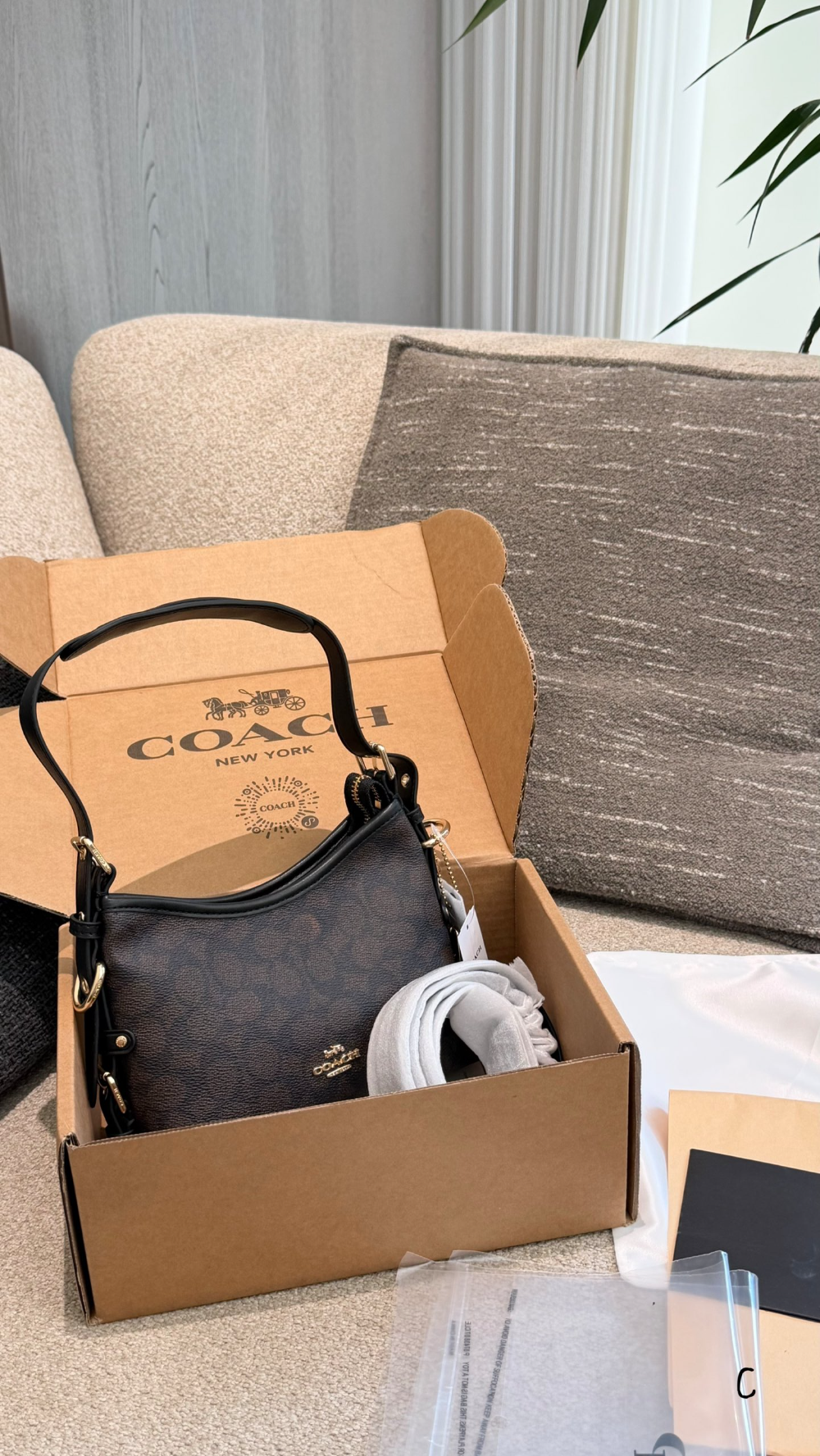 COEM10 New arrive fashion dark brown color bag for woman beautiful gift to choose