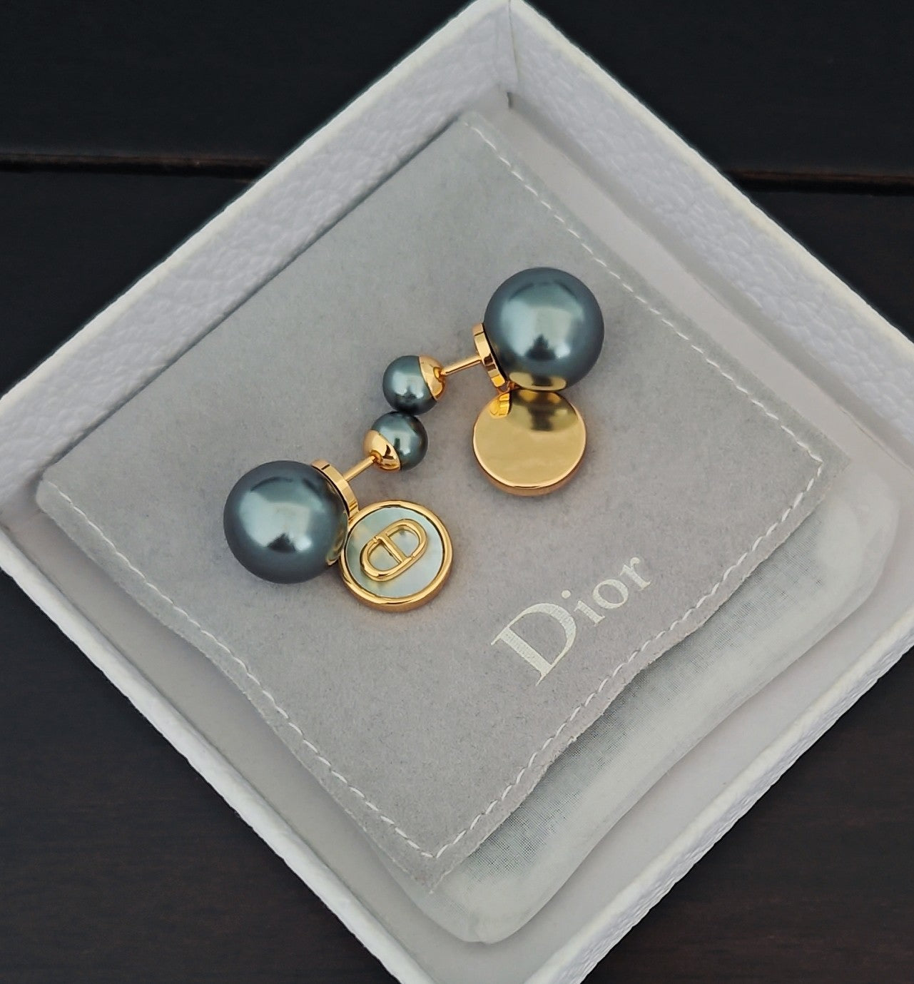 DEM282 New Arrive Fashion  Hot Sale  with Pearl Earring  for Woman 2color Jewelry To Choose Gift