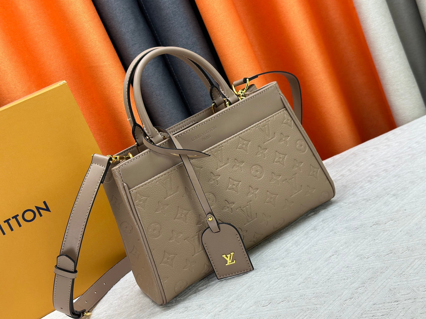 LEM286 luxury designer handbags high quality shoulder bag cross body bag purse designer crossbody bags designer women bag dhgate designer bag for women bag 30 x 19.5 x 12CM