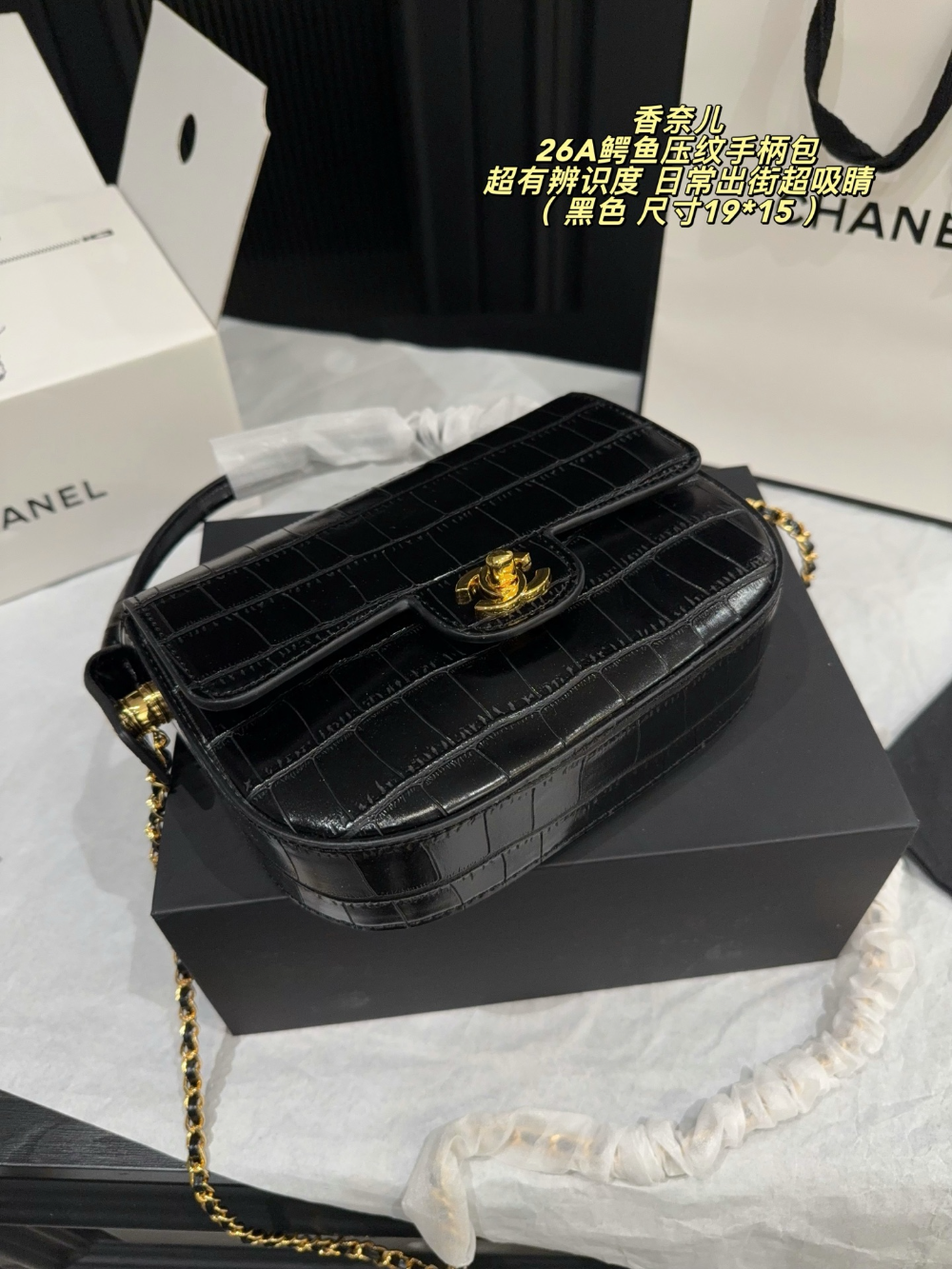 CEM302 New arrive fashion black red green bag for woman hands bag beautiful gift to choose gift 19*15cm