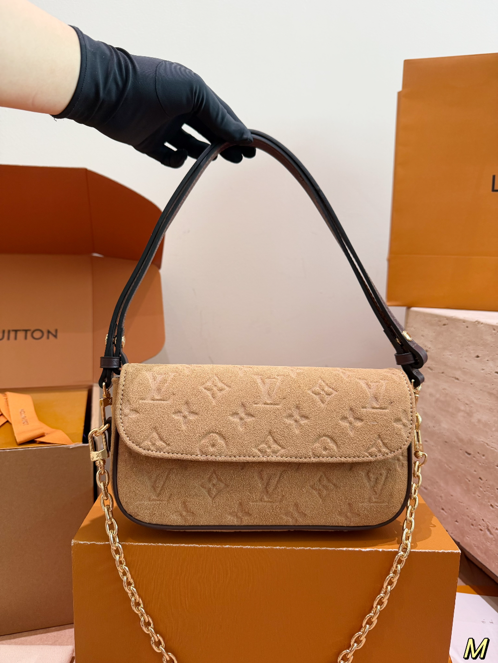 LEM597 New arrive fashion light brown color bag for woman beautiful gift to choose size 22*13cm