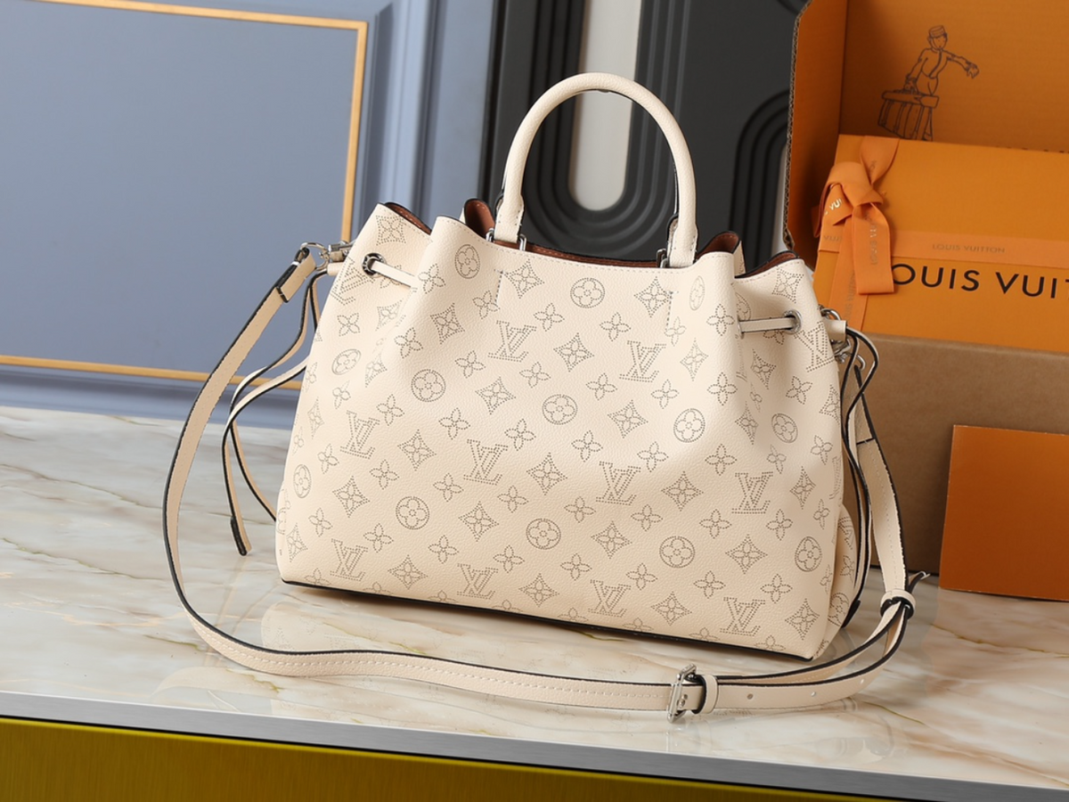 LEM639 New arrive fashion pink blue white brown bag for woman hands bag beautiful gift to choose gift  32 x 23 x 13cm