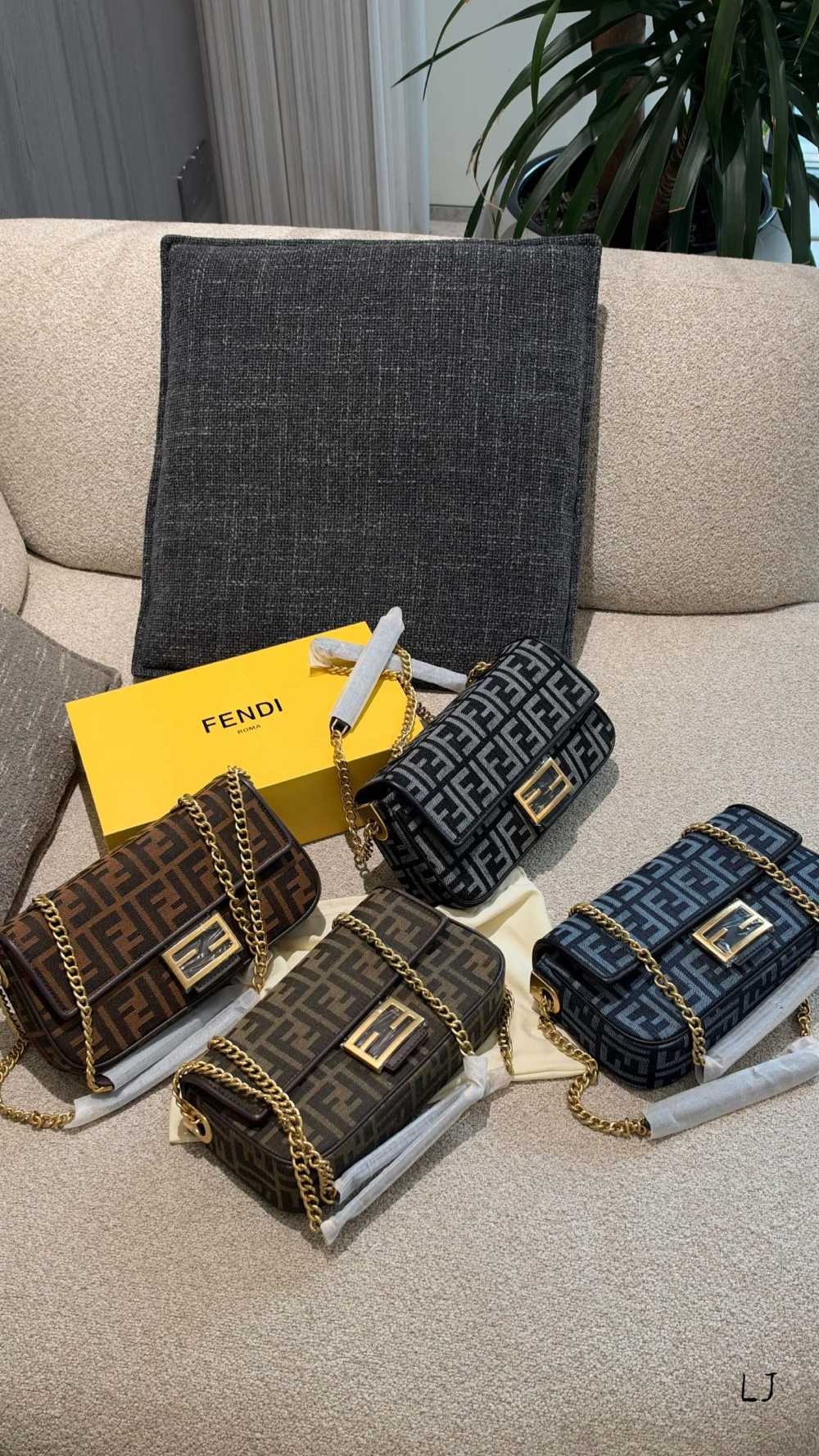 FEM38 New arrive fashion olive green black brown blue bag for woman hands bag beautiful gift to choose gift 26cm