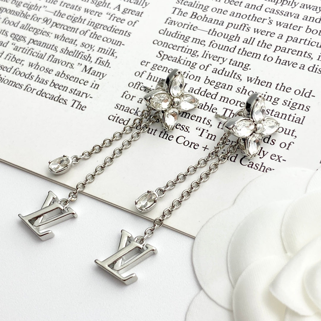 LEM395 New Arrive Fashion Gold Color Long Tassel letters Earring  for Woman Jewelry Beautiful Jewelry To Choose Gift No with Box