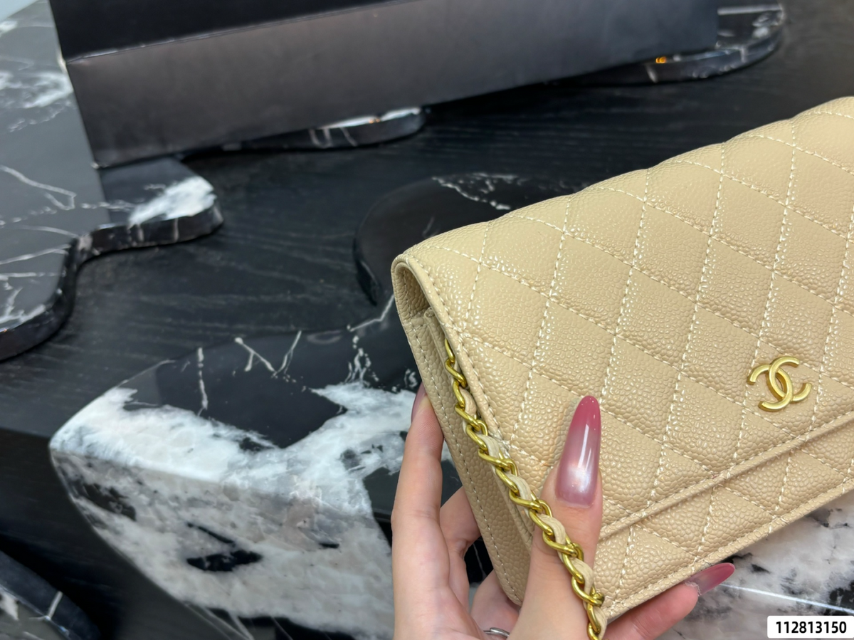 CEM357 New arrive fashion red black  brown khaki pink color bag for woman beautiful gift to choose 19*12cm
