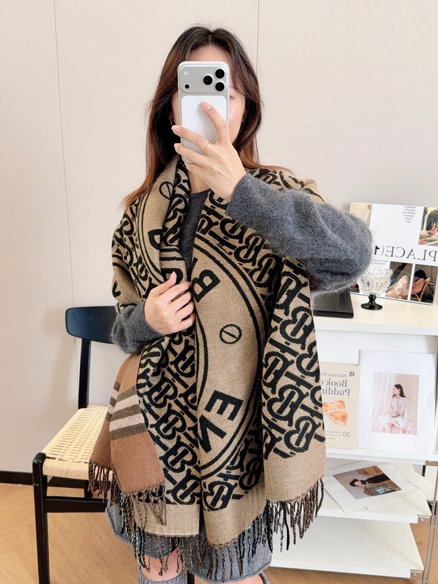 BUEM52 new arrive Hot sale  black red gray color fashion beautiful scarf for woman gift to choose