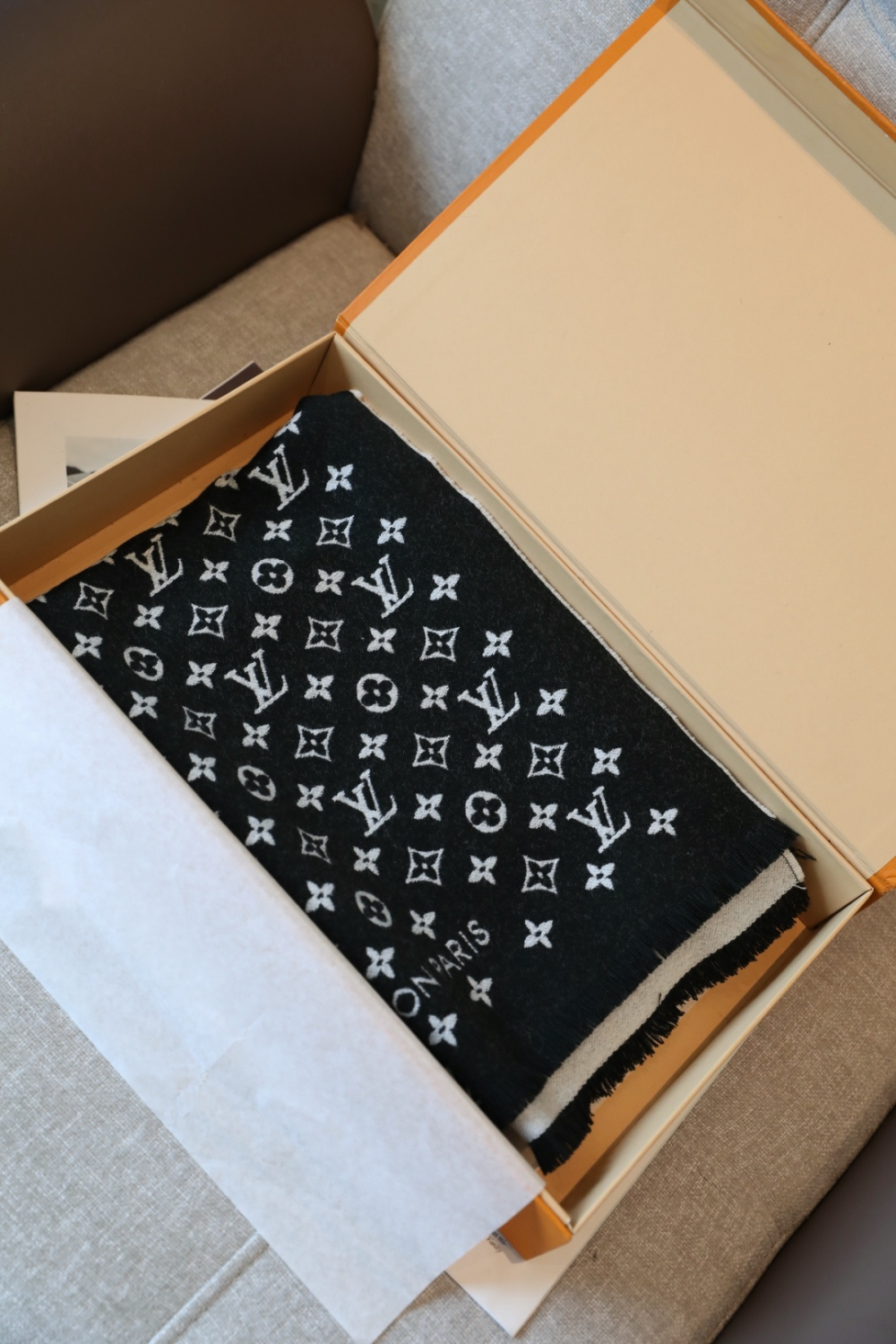 LEM648 new arrive  Hot sale black color fashion beautiful  scarf  for woman gift  to choose 45x185cm
