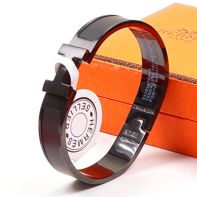 HEM79 New Arrived Fashion Stainless Steel Wholesale 18K Black Color Bracelet for Woman Gift