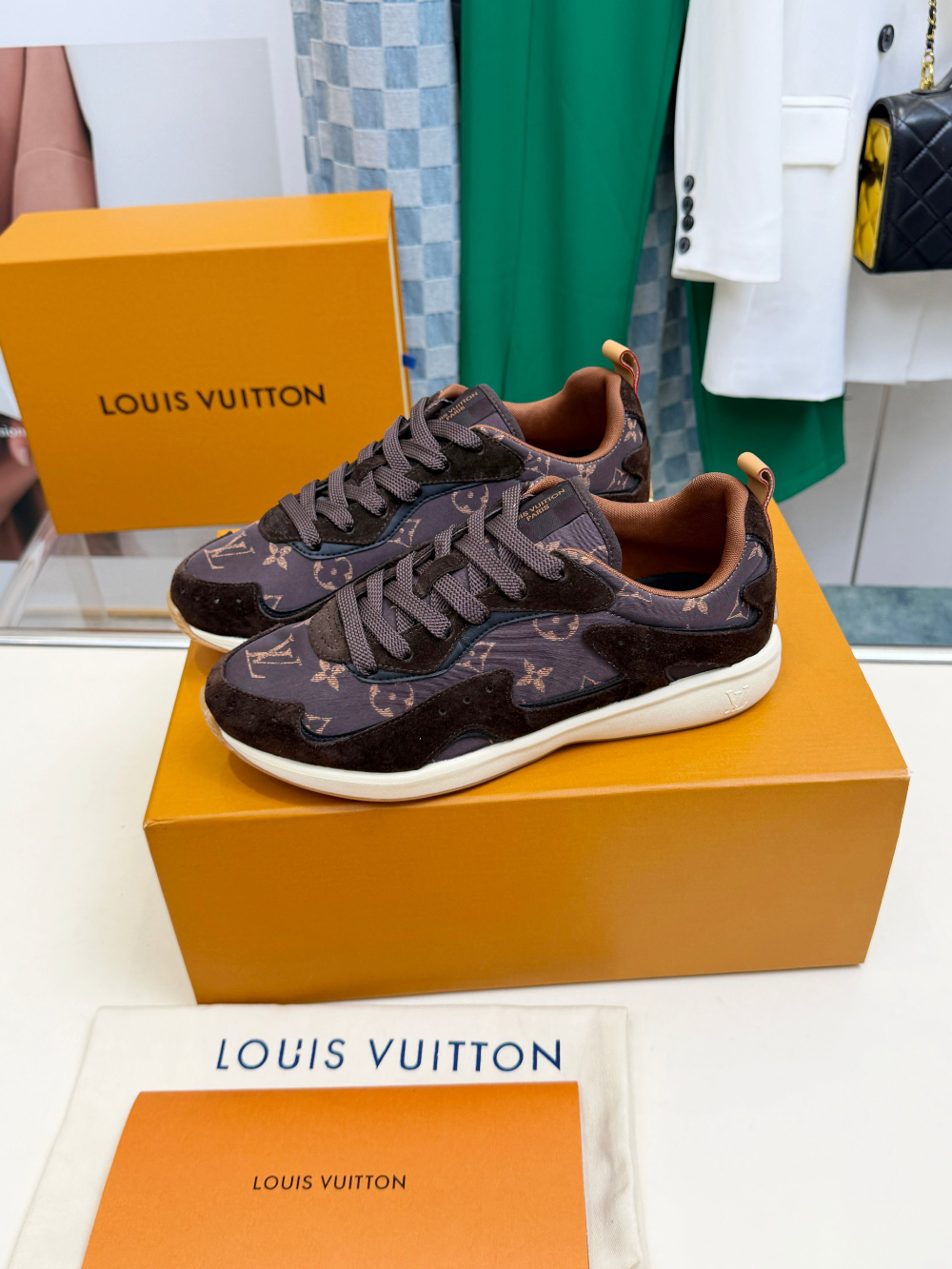 LEM551 New fashionable dark brown yellow women's shoes men's shoes available in various colors beautiful slippers excellent gift item size 39 to 46