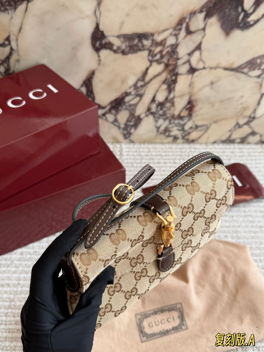 GEM188 New arrive fashion  khaki color bag for woman beautiful gift to choose gift size to choose 21*11cm