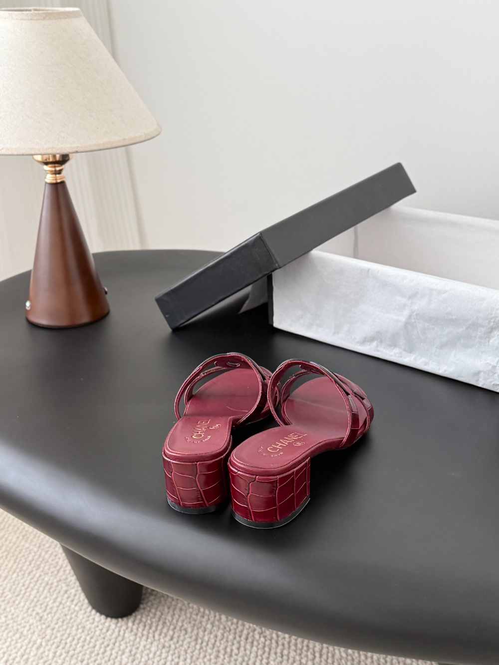 CEM312 New trendy slippers featuring a simple double-ring design are elegant and versatile perfect for summer and available in multiple colors