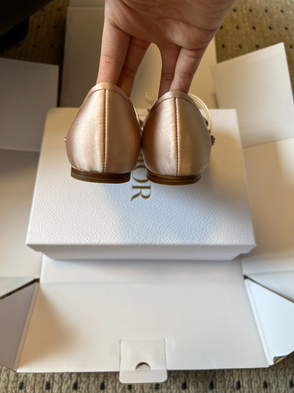 CEM298 New satin low-heeled Mary Jane shoes - Butterfly knot flat style fashionable and gentle women's shoes The color is exquisite and it is an excellent gift choice