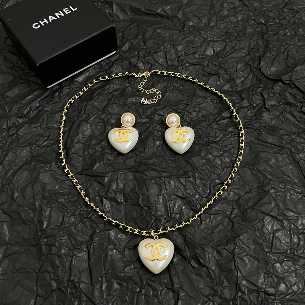 CEM232 New Arrive Fashion  Hot Sale  with Big Pearl Pink Earring  for Woman Jewelry To Choose Gift Not with Box