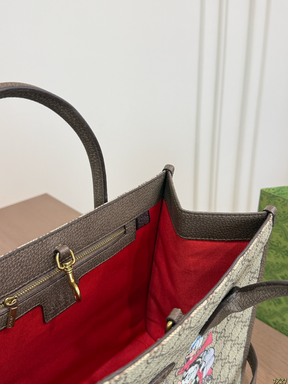 GEM202 New arrive fashion brown color bag for woman beautiful gift to choose 31*26cm
