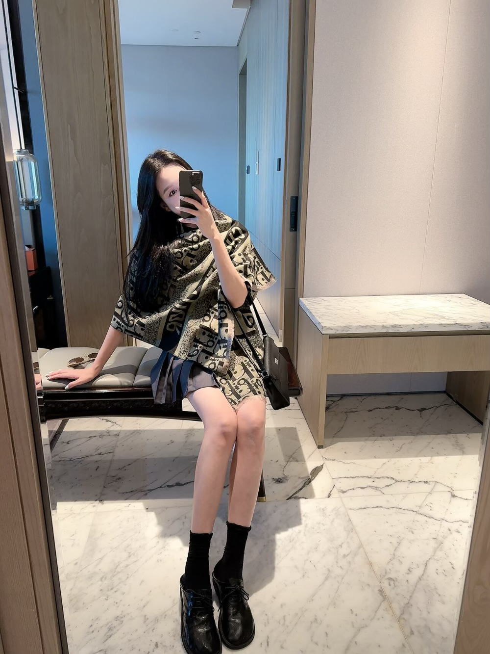 DEM386 new arrive  Hot sale brown black grey color fashion beautiful  scarf  for woman gift  to choose