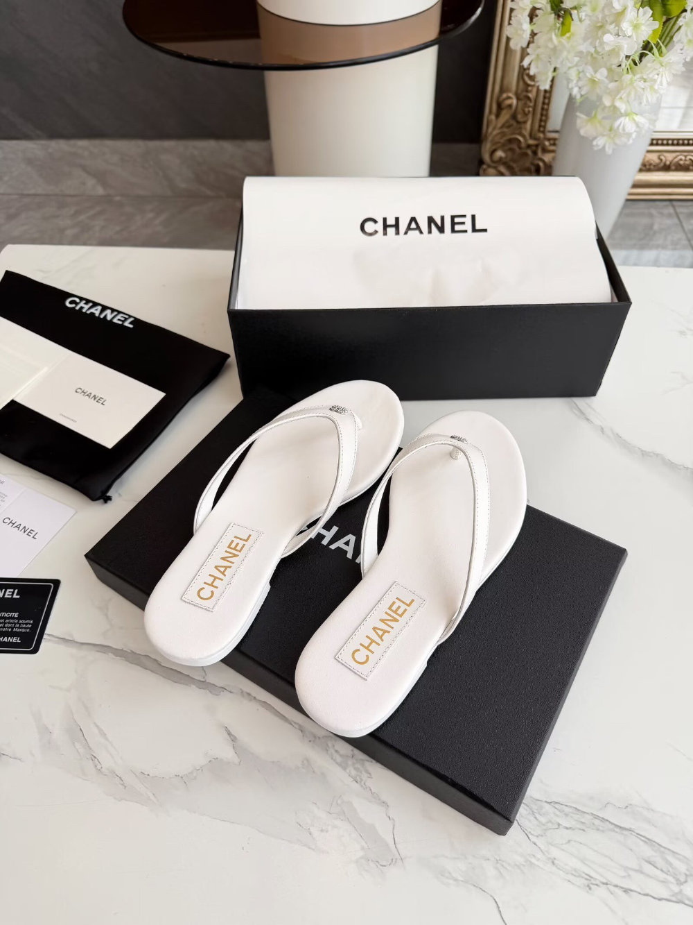 CEM338 New arrive fashion black white shose for woman beautiful Slippers gift to choose