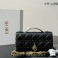 CEM275 The new fashionable diamond-patterned chain bag for ladies is highly fashionable and versatile It is an exquisite gift and an excellent choice for giving as a present 21x12cm