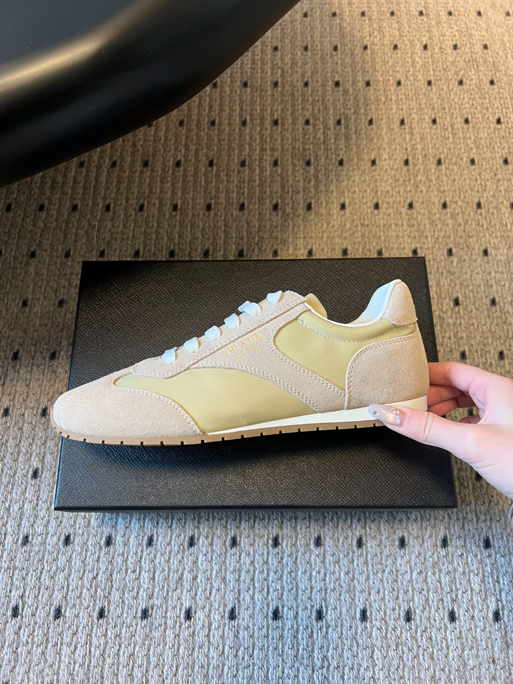 PEM06  New multi-color selection of casual shoes Lightweight and versatile suitable for both work and sports High-quality