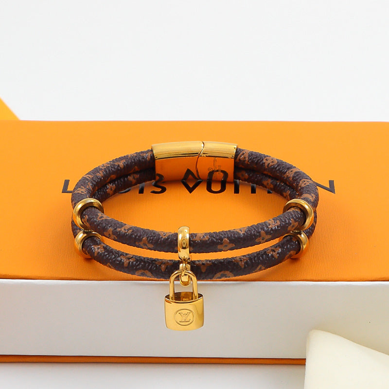 LEM324 Hot Sale Fashion Titanium Steel Bracelets and Leather Belts Wide Bracelet&bangle for Woman Size Jewelry Gift