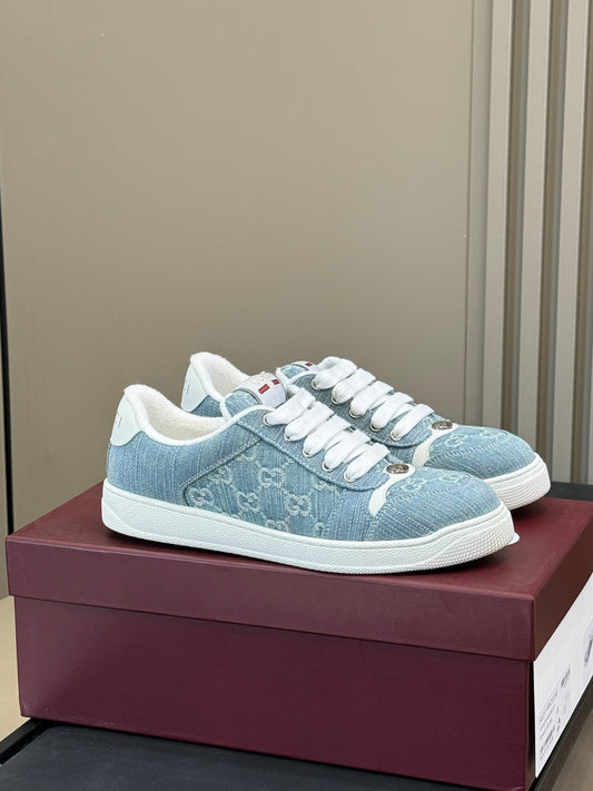 GEM119 New arrive fashion blue color shose for woman men beautiful gift to choose gift