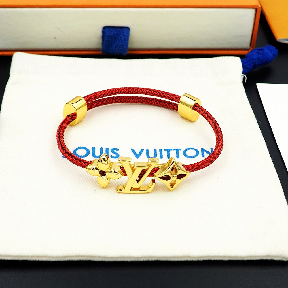 LEM389  New Fashion Open Flower Red Bracelet Metal Letter Wristband Bracelet Couple Accessories for Woman