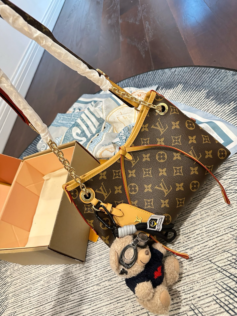 LEM553 New arrive fashion brown color bag for woman beautiful gift to choose size17×26×10cm