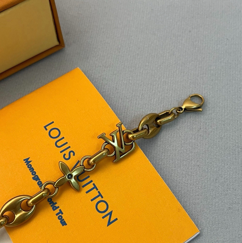 LEM481 Designer Women Bracelets Fashion Jewelry Personalized For Female gift 17cm