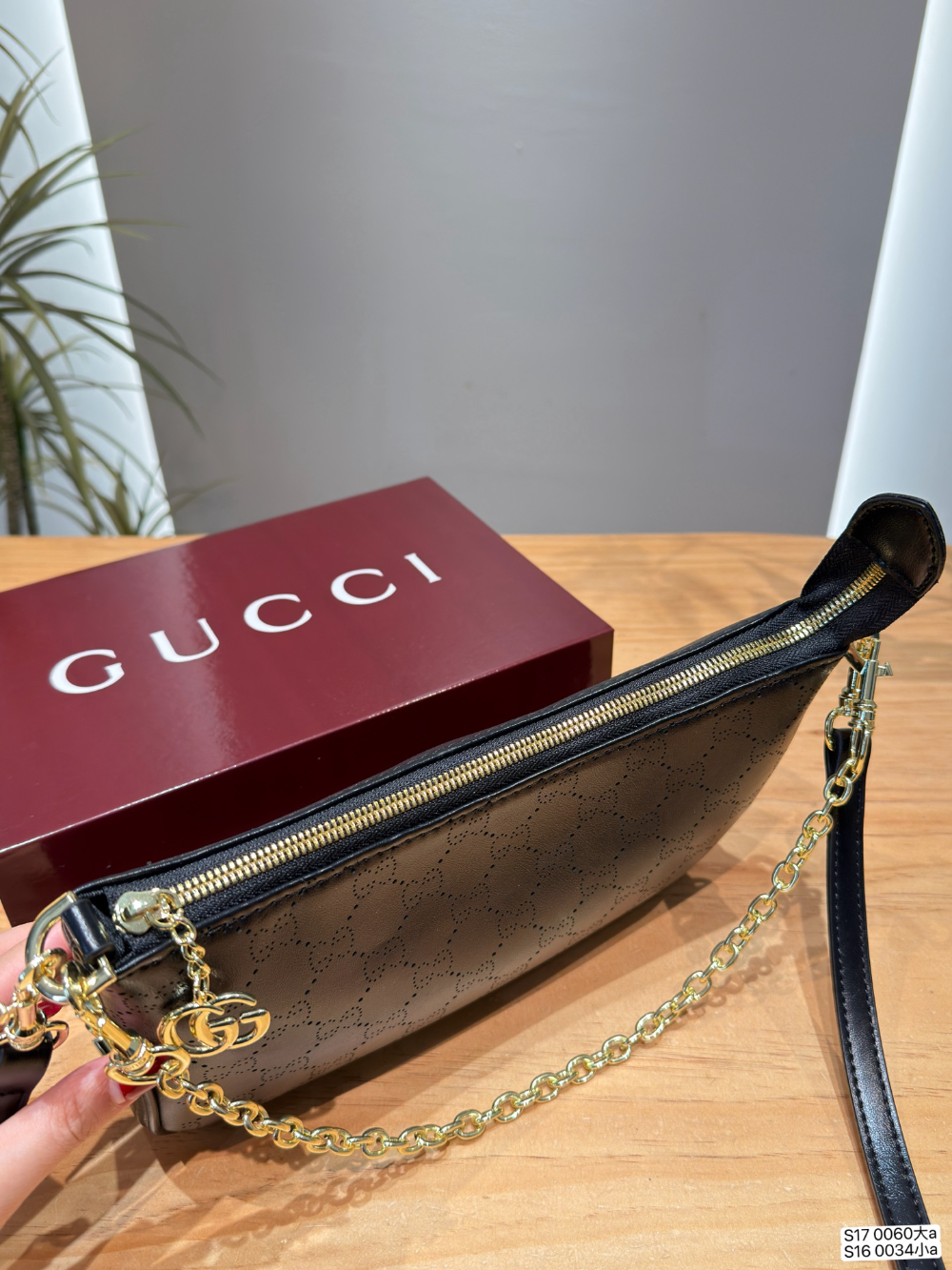 GEM237 New arrive fashion black color bag for woman beautiful gift to choose 2 size