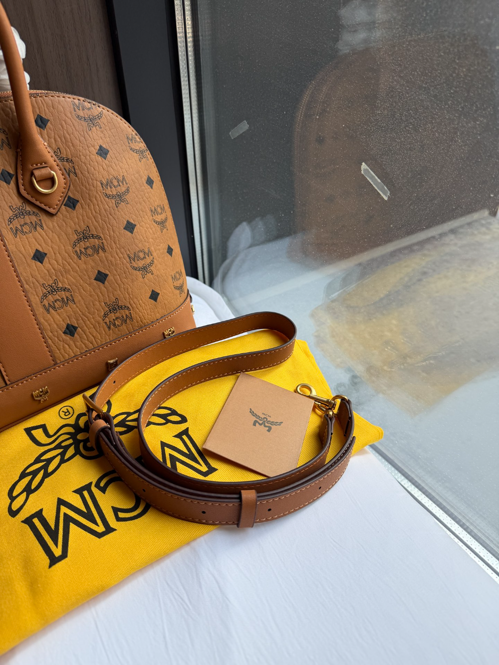 MCM06 New arrive fashion brown color bag for woman beautiful gift to choose gift size to choose 30*24cm