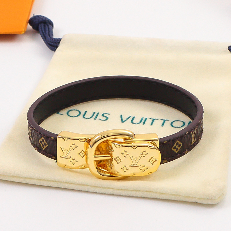 LEM402 New Fashion Open Flower Gold Color Bracelet Metal Letter Wristband Bracelet Couple Accessories for Woman