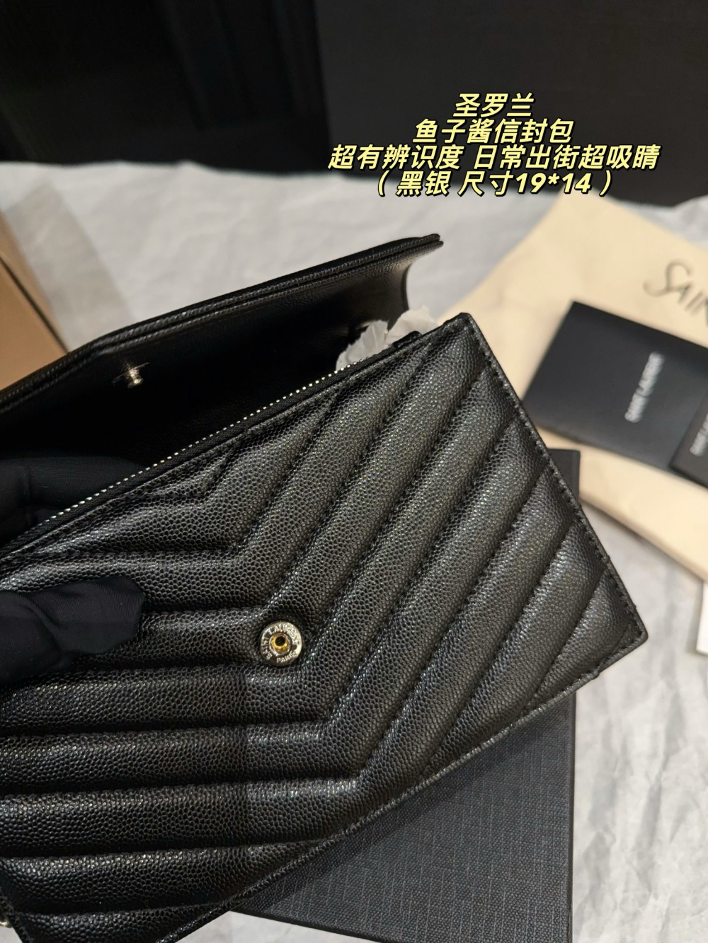 SEM11 New arrive fashion black bag for woman hands bag beautiful gift to choose gift 23*15cm