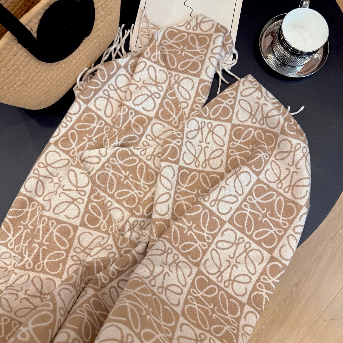 WEM01 luxury Designer Cashmere Scarf Winter Women Long Scarf Quality Headband Fashion Men brand Scarves Classic Printed Check Big Plaid Shawls Soft comfortable gift 65*180CM