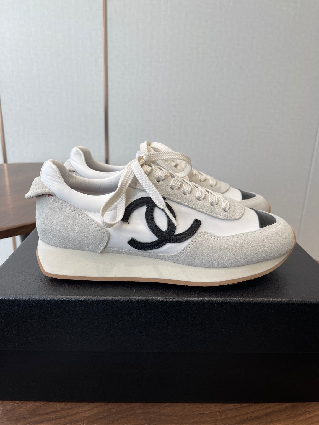 CEM258 New arrive fashion black and white color shose for woman beautiful gift to choose 3CM hight