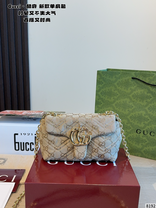 GEM185 New arrive fashion Light khaki color bag for woman beautiful gift to choose gift size to choose 18*7*11cm