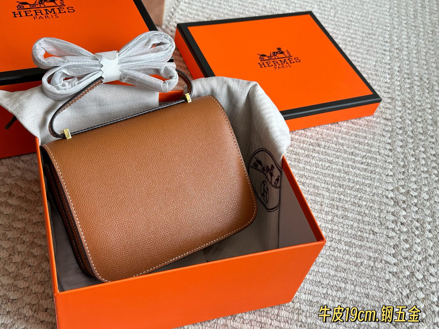 HEM66 Original Epsom Head H-Button Kangkang bag New Genuine Leather Women's Crossbody Stewardess 19*13cm