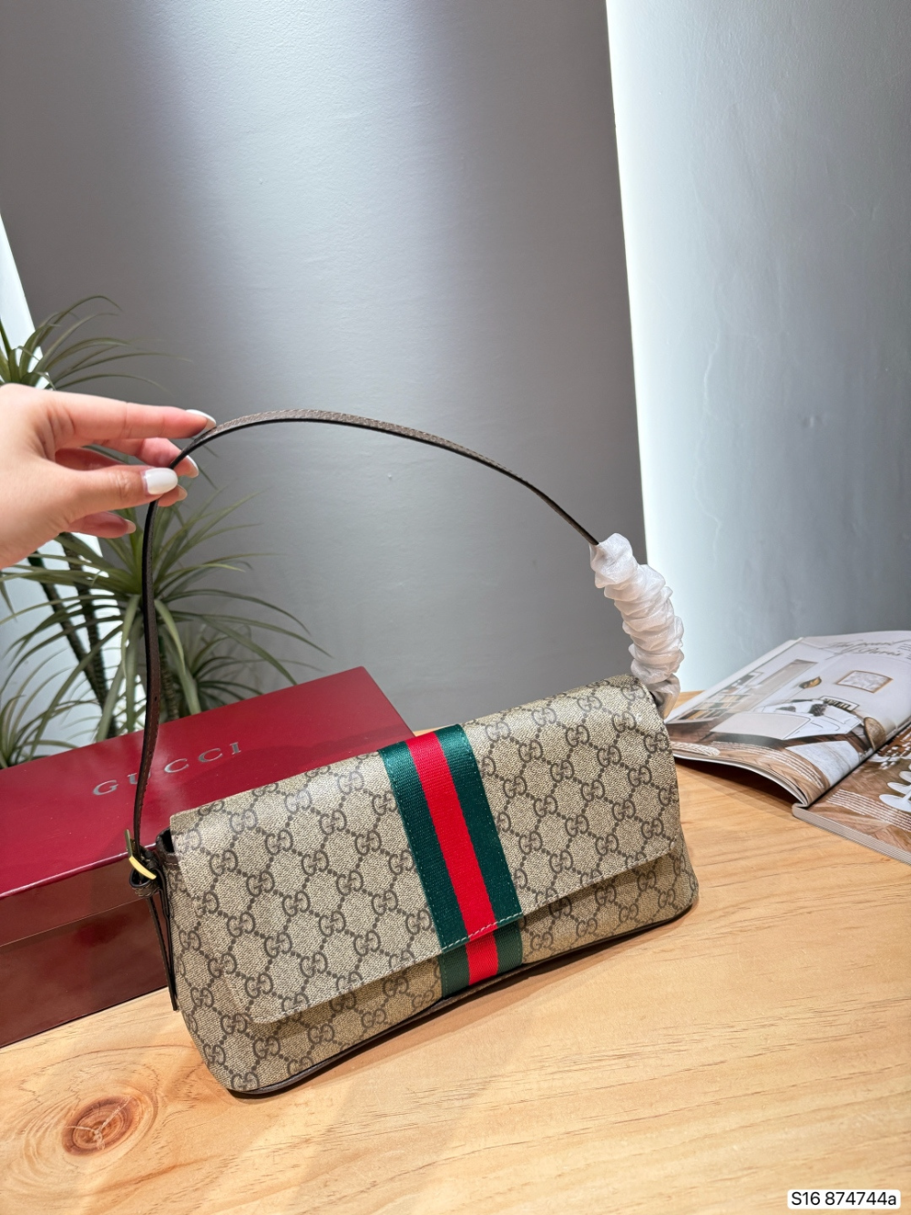 GEM161 New fashionable design ladies' handbag excellent gift options ideal choice for giving as a present 31* 15 cm